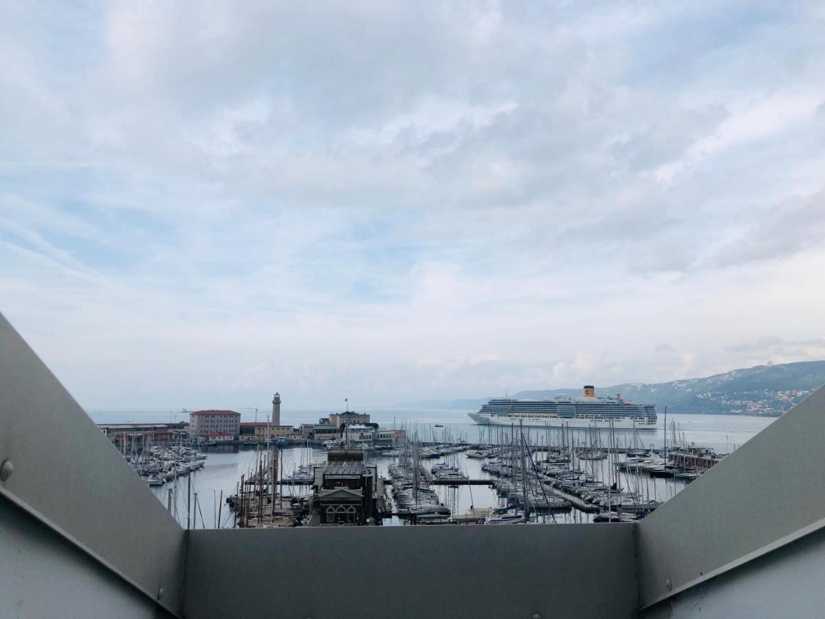 Puesta Del Sol Apartment Trieste Ngoại thất bức ảnh
