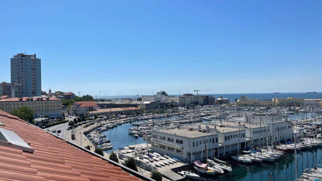 Puesta Del Sol Apartment Trieste Ngoại thất bức ảnh